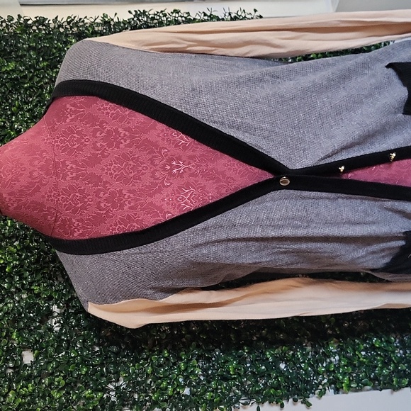 Ezra Gray and Black Cardigan with Cream Sleeves - Picture 2 of 4